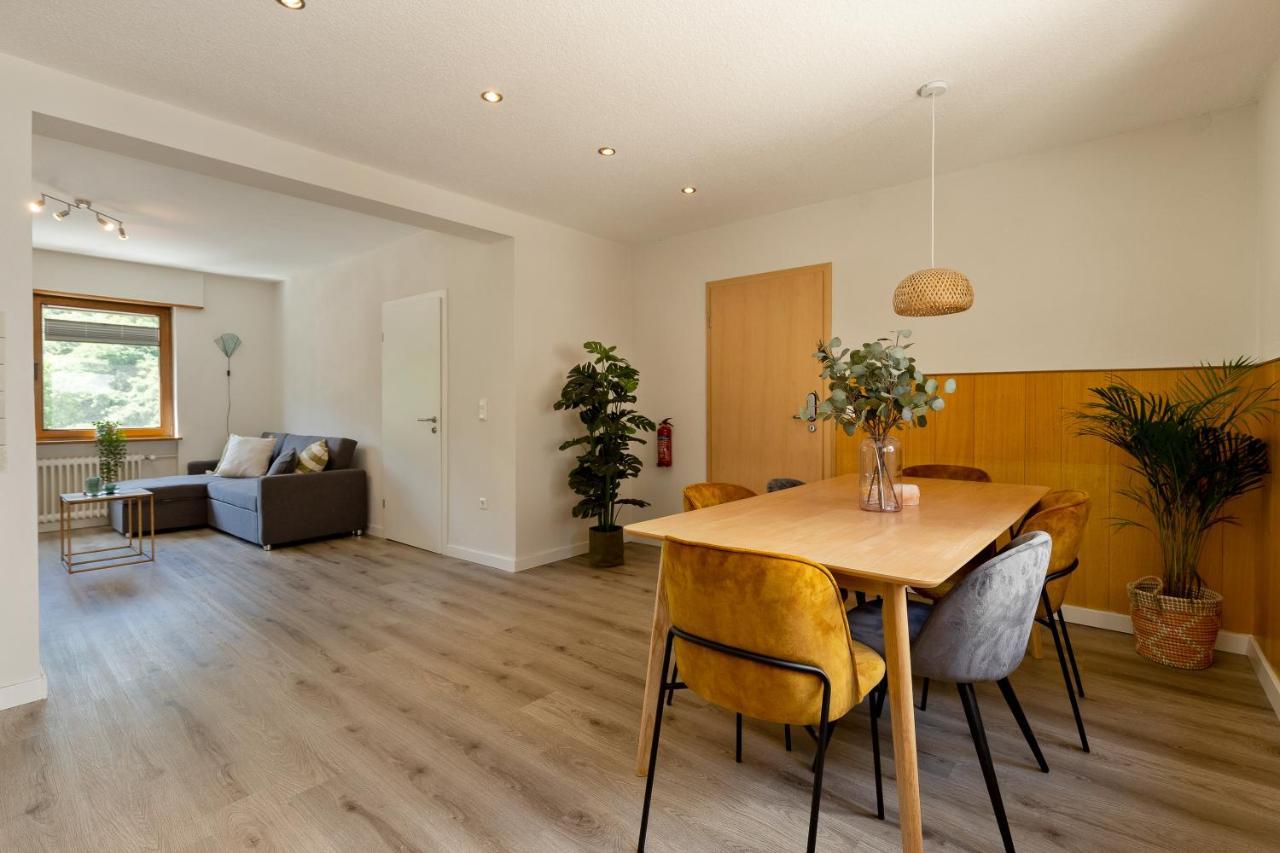 Haus Blaue Traube Mit Moselblick Apartment Ediger-Eller Ngoại thất bức ảnh